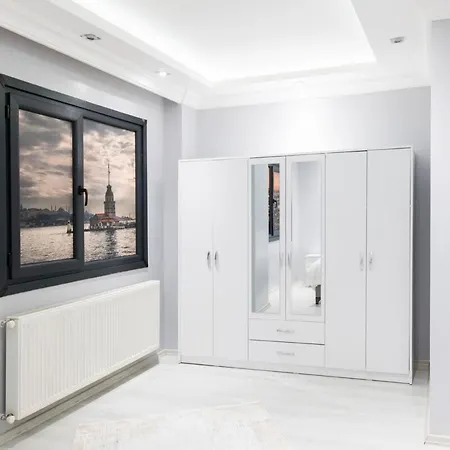 Comfortable W/ac In Cihangir * Istanbul